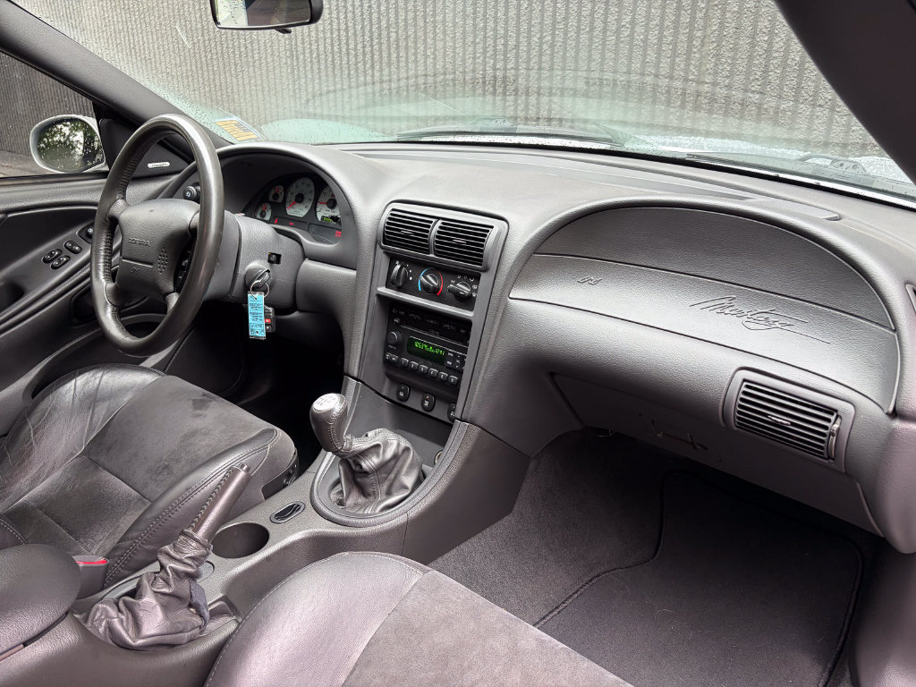 Used 2004 Ford Mustang Cobra RWD image 18