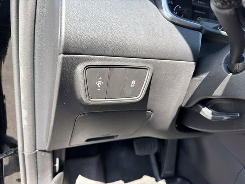 Used 2022 Hyundai Tucson SEL w/ Cargo Package FWD image 17
