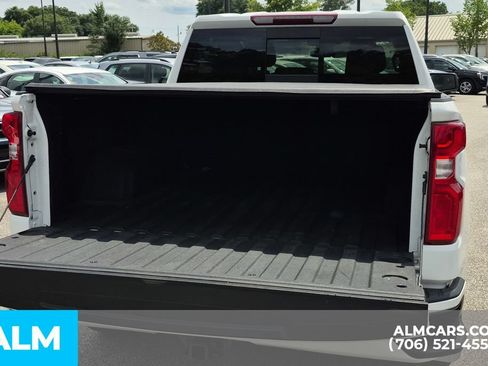 Used 2024 Chevrolet Silverado 1500 RST w/ Convenience Package II AWD/4WD image 8