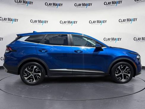 Used 2023 Kia Sportage EX FWD image 6