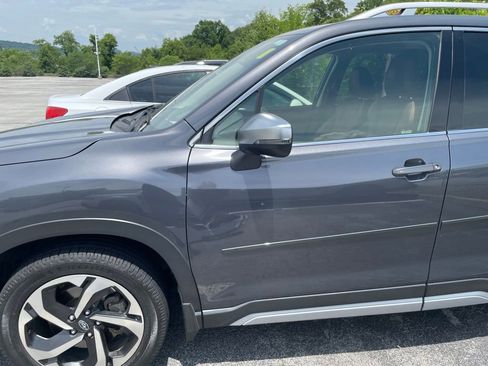 Used 2022 Subaru Forester Touring w/ Popular Package #2 AWD/4WD image 18