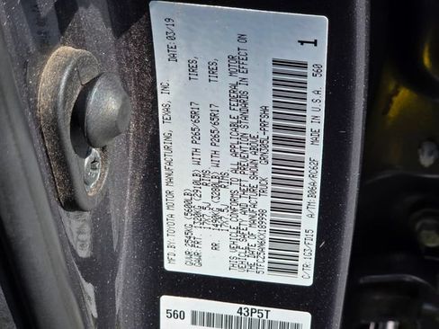 Used 2019 Toyota Tacoma TRD Sport AWD/4WD image 33
