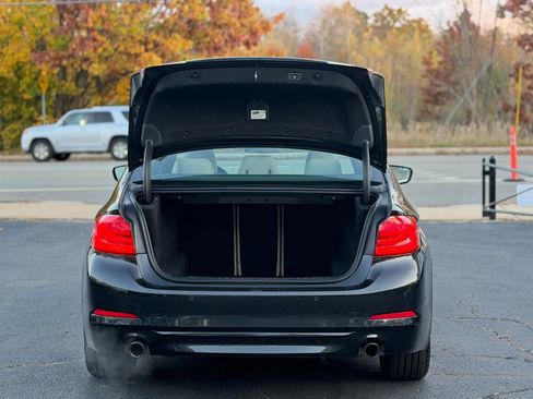 Used 2017 BMW 530i xDrive image 29