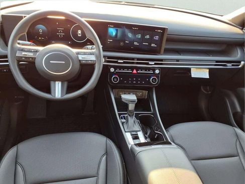 New 2026 Hyundai Santa Cruz SEL FWD image 7