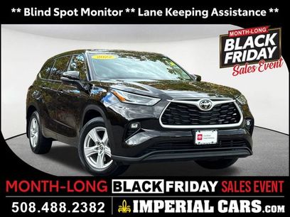 Certified 2022 Toyota Highlander LE