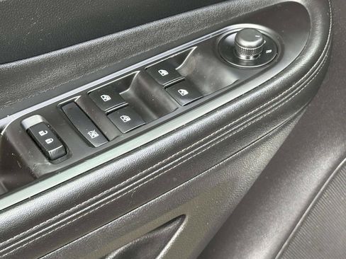 Used 2017 Buick Encore Sport Touring image 10