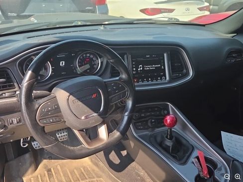 Used 2020 Dodge Challenger R/T Scat Pack RWD image 9