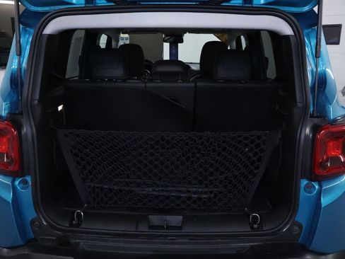 Used 2020 Jeep Renegade Trailhawk w/ Premium Leather Group image 18