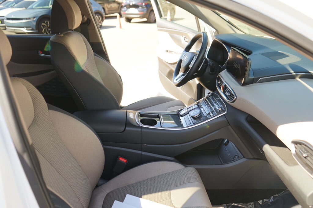 Used 2023 Hyundai Santa Fe SEL AWD/4WD image 23