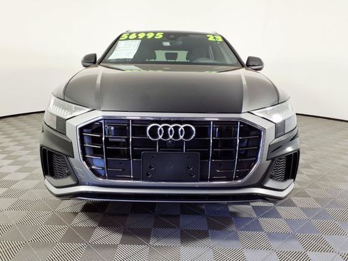 Used 2023 Audi Q8 Prestige AWD/4WD image 2