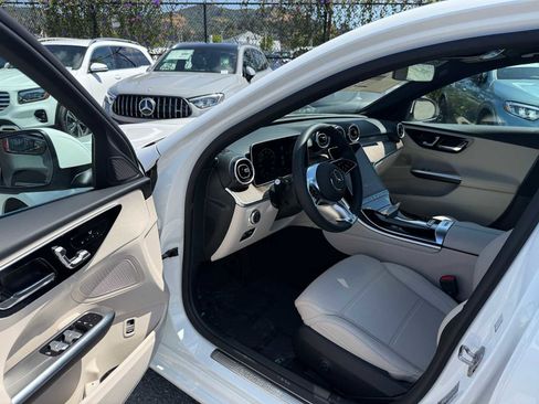 Used 2025 Mercedes-Benz C 300 Sedan image 18
