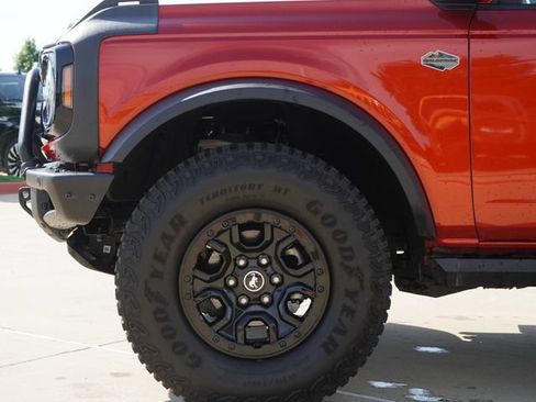 Used 2023 Ford Bronco Wildtrak AWD/4WD image 5