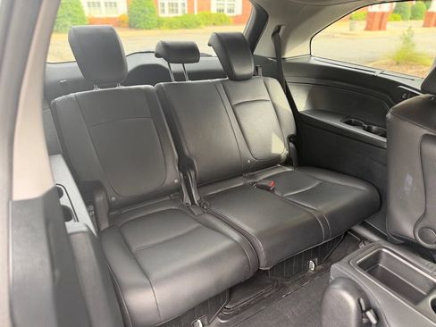 Used 2023 Honda Odyssey Touring image 17