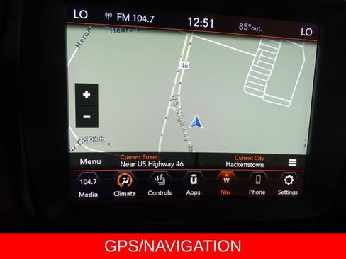 Certified 2022 Jeep Renegade Latitude w/ Convenience Group AWD/4WD image 16