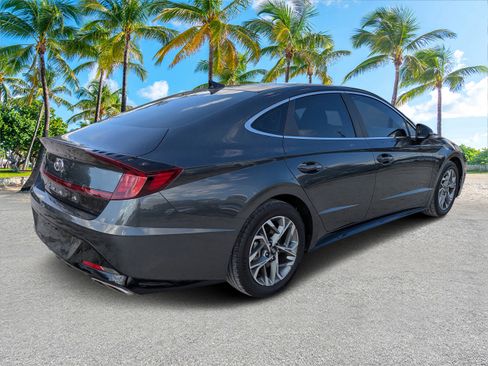 Used 2023 Hyundai Sonata SEL FWD image 4