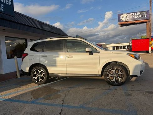 Used 2016 Subaru Forester 2.0XT Premium w/ Popular Package #2 image 4