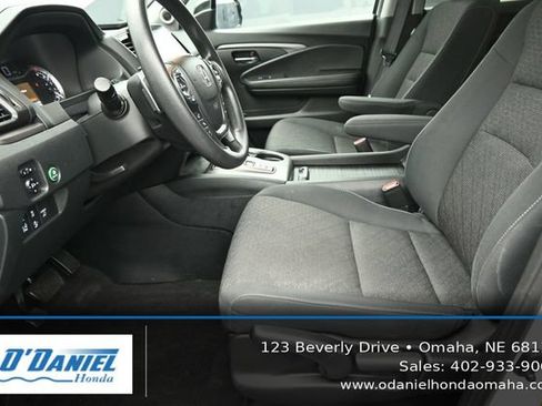 Used 2023 Honda Ridgeline Sport image 25