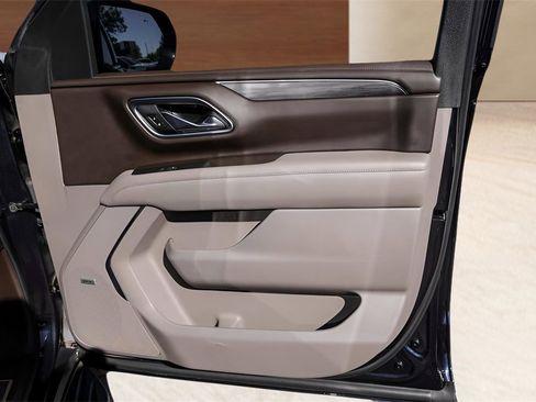 Used 2021 GMC Yukon SLT w/ SLT Luxury Plus Package image 33