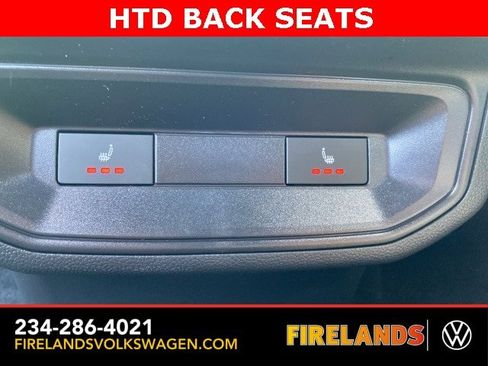 New 2026 Volkswagen Atlas Cross Sport SEL Premium R-Line image 3