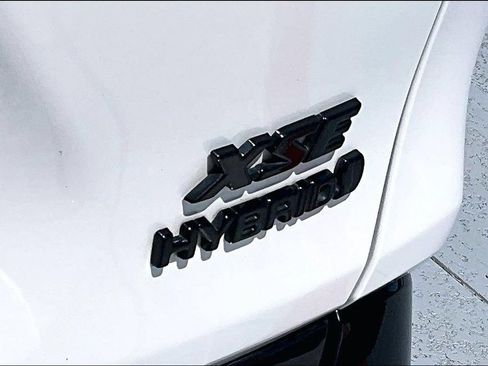 Certified 2024 Toyota RAV4 XSE w/ Advanced Technology Package AWD/4WD image 24