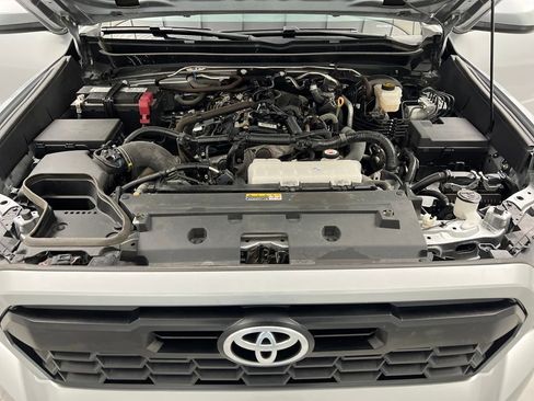 Used 2024 Toyota Tacoma TRD Off-Road AWD/4WD image 57