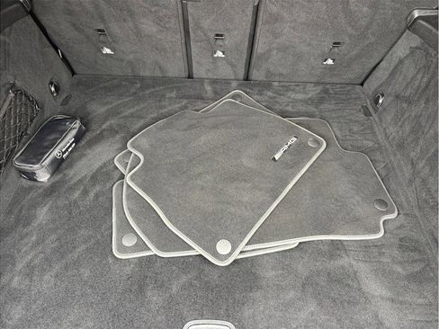 Used 2020 Mercedes-Benz GLE 450 4MATIC w/ AMG Line Exterior image 52