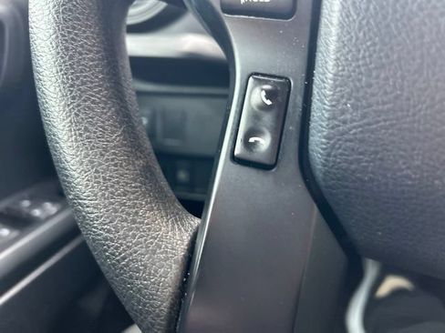 Used 2020 Toyota Tacoma SR w/ SR Convenience Package RWD image 21