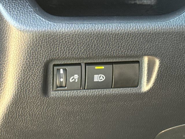 Used 2024 Toyota RAV4 LE FWD image 23