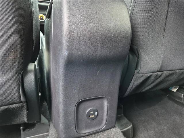 Used 2022 Ford Escape SE FWD image 16
