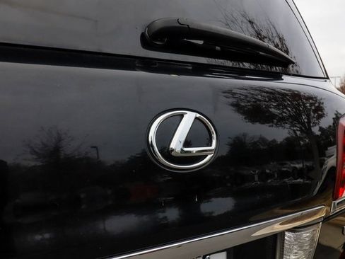 Used 2013 Lexus LX 570 4WD image 27