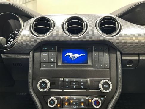 Used 2022 Ford Mustang GT RWD image 20