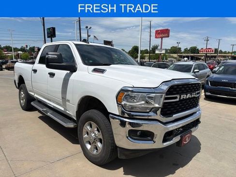 Used 2024 RAM 2500 Big Horn AWD/4WD image 1