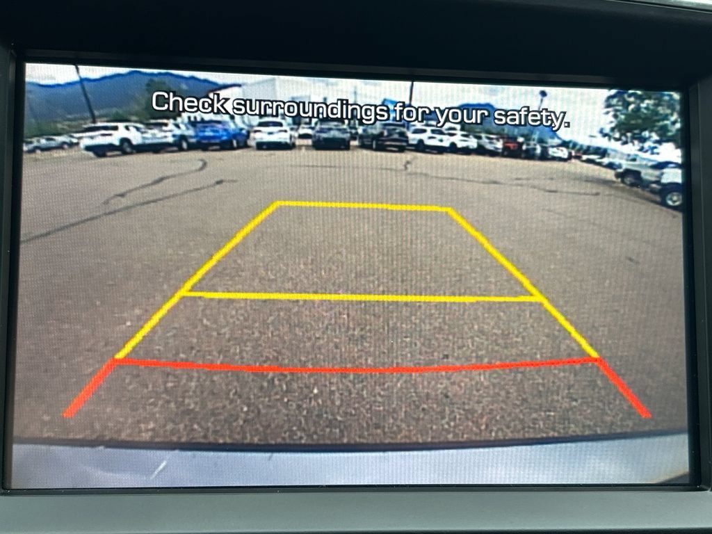 Used 2017 Hyundai Elantra Limited FWD image 12