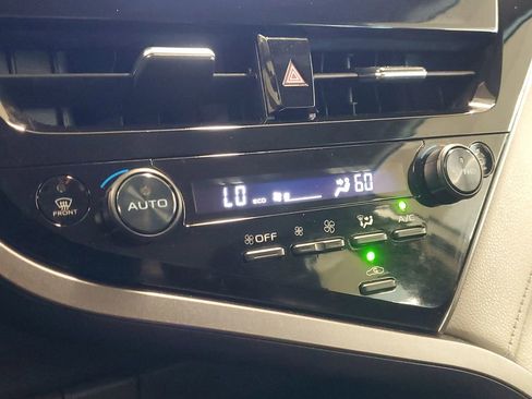 Used 2023 Toyota Camry LE image 27