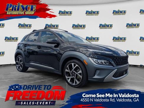 Used 2023 Hyundai Kona Limited FWD image 1