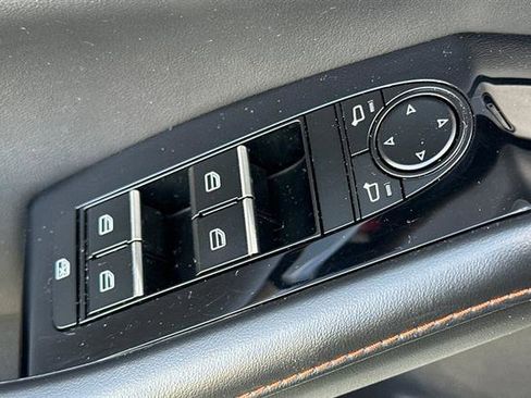 Certified 2025 MAZDA CX-30 Carbon image 11