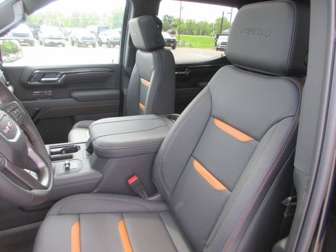 New 2026 GMC Sierra 1500 AT4 w/ AT4 Premium Package AWD/4WD image 13