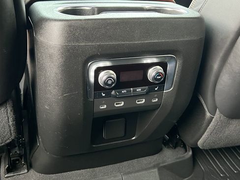 Used 2023 GMC Yukon XL Denali Ultimate w/ LPO, Floor Liner Package AWD/4WD image 27