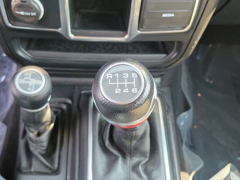 Used 2019 Jeep Wrangler Sport image 26