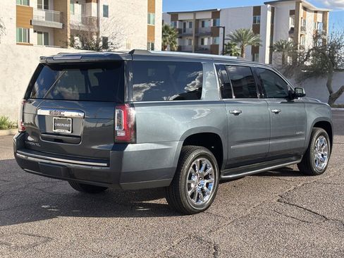 Used 2019 GMC Yukon XL Denali image 6