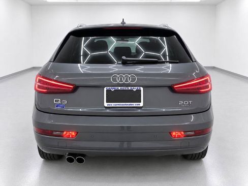 Used 2018 Audi Q3 2.0T Premium Plus AWD/4WD image 4