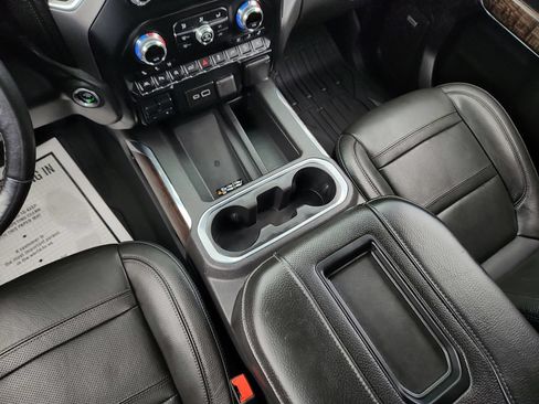 Used 2020 GMC Sierra 1500 Denali w/ Denali Ultimate Package AWD/4WD image 29