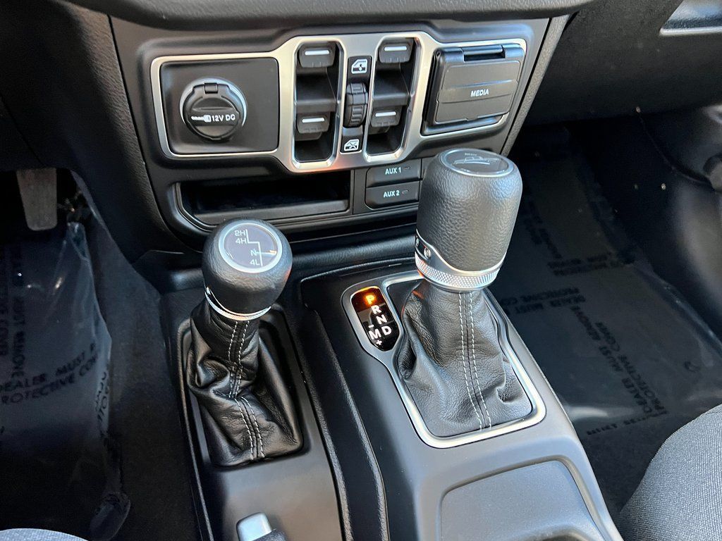 New 2026 Jeep Gladiator Sport AWD/4WD image 26