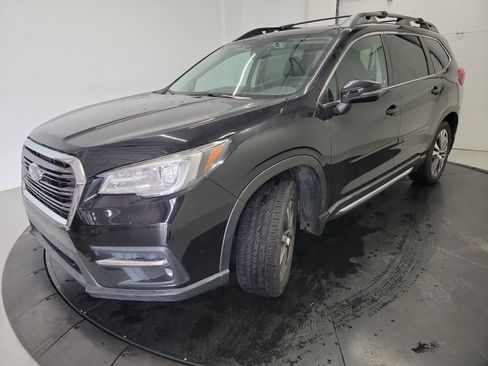 Used 2020 Subaru Ascent Limited w/ Technology Package AWD/4WD image 3