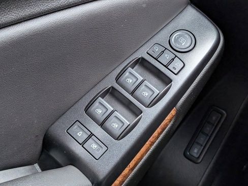 Used 2020 Chevrolet Tahoe Premier image 26