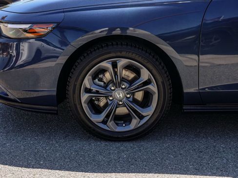 Used 2024 Honda Accord EX-L image 11