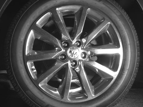 Used 2017 Kia Sorento SX image 14