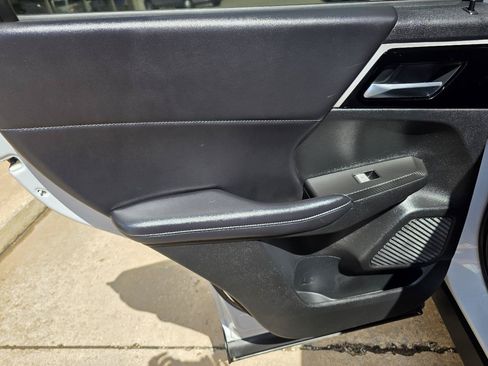 Used 2023 Mitsubishi Outlander SE FWD image 25