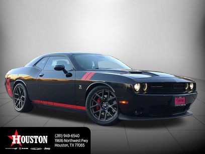 Used 2018 Dodge Challenger R/T Scat Pack w/ Leather Interior Group