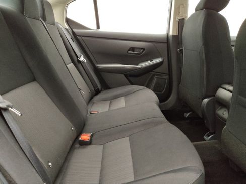 Used 2025 Nissan Sentra SV FWD image 19